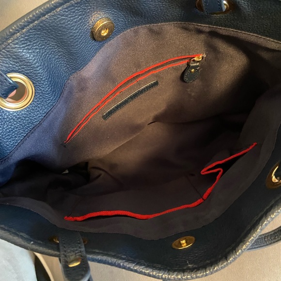 Tommy Hilfiger leather tote - Picture 3 of 4